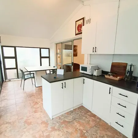 Zur See - No Loadshedding Ballito Room photo