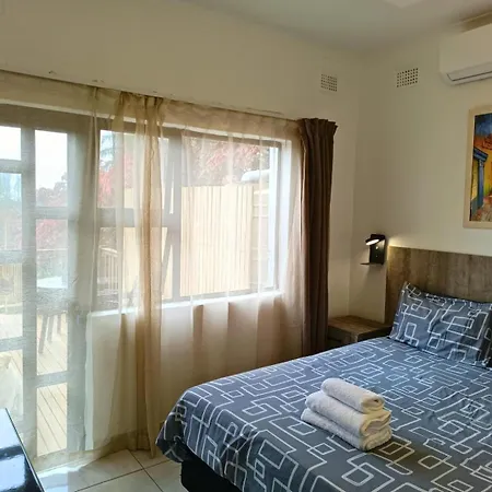 Zur See - No Loadshedding Ballito Room photo
