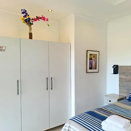 Zur See - No Loadshedding Ballito Room photo